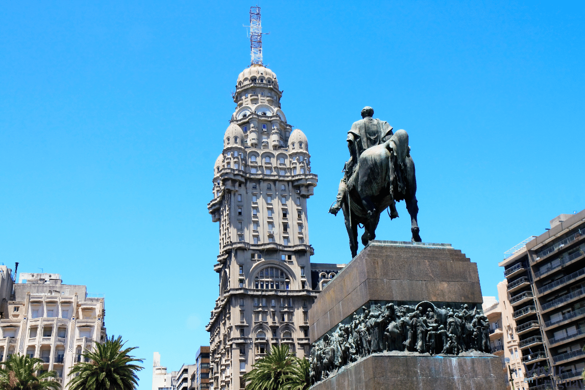 Memo régimen de trading de Sociedad Uruguaya